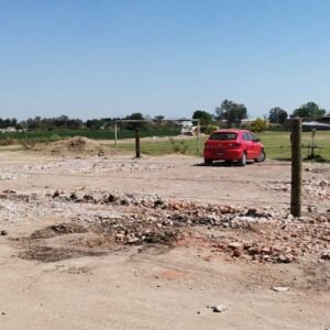 Terreno en salida a pueblo nuevo con todos los servicios