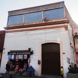 Escuela u oficinas en renta en zona centro, avenida Guerrero
