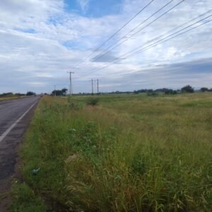 TERRENO EN VENTA A PIE DE CARRETERA, IRAPUATO