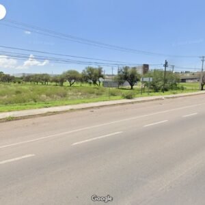 Venta de terreno en Irapuato salida a León, con una superficie de 24,400 m2